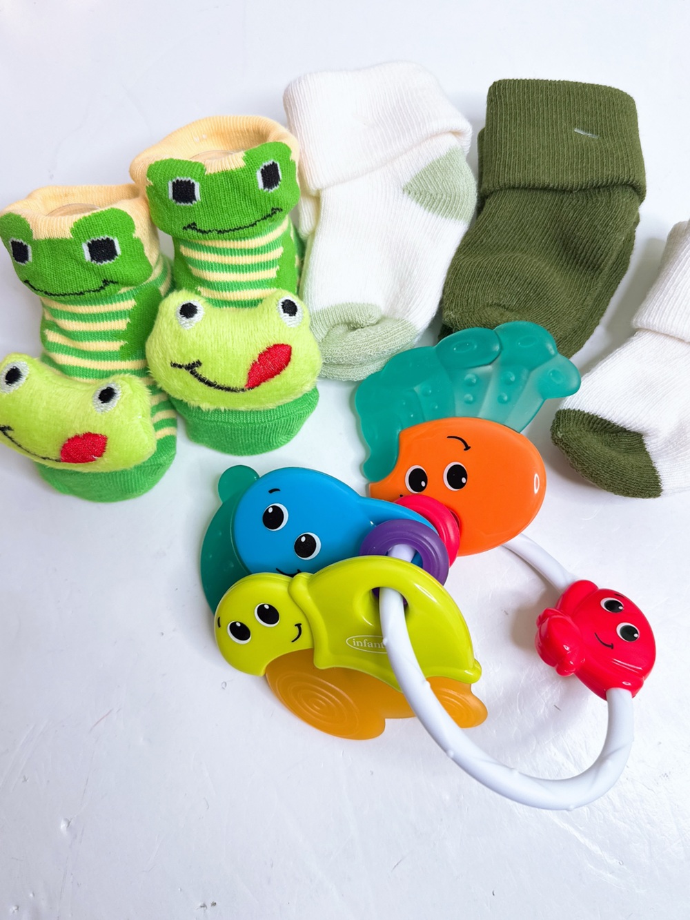 Turtle Baby Boy Gift Basket, Baby Shower Gift - Picture 5 of 11